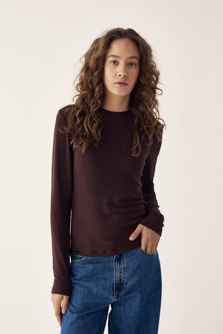 Lidie Ls Top Chocolate | Topper | Smuk