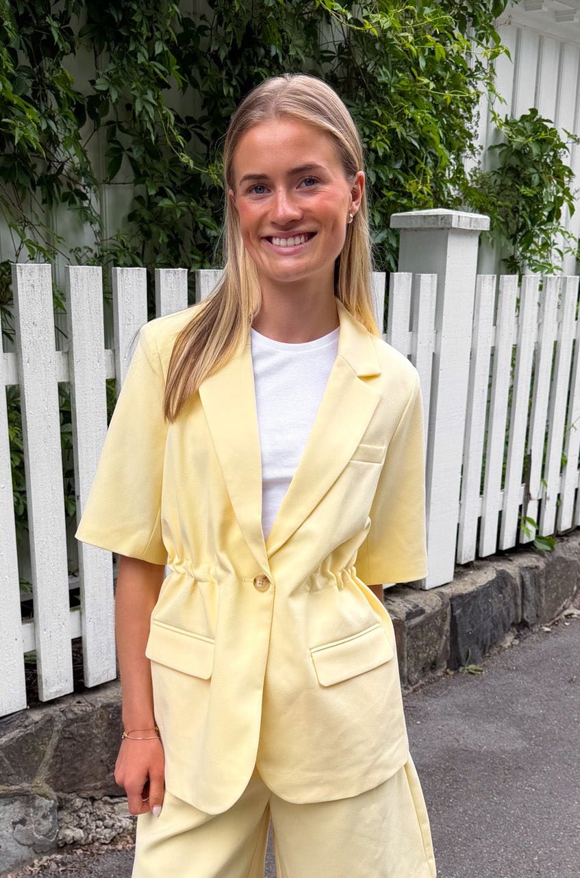 Likka 2/4 Tunnel Blazer Anise Flower | Blazer | Smuk