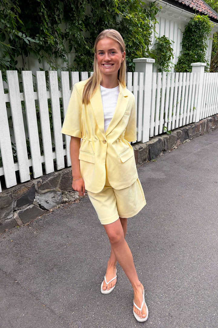 Likka 2/4 Tunnel Blazer Anise Flower | Blazer | Smuk