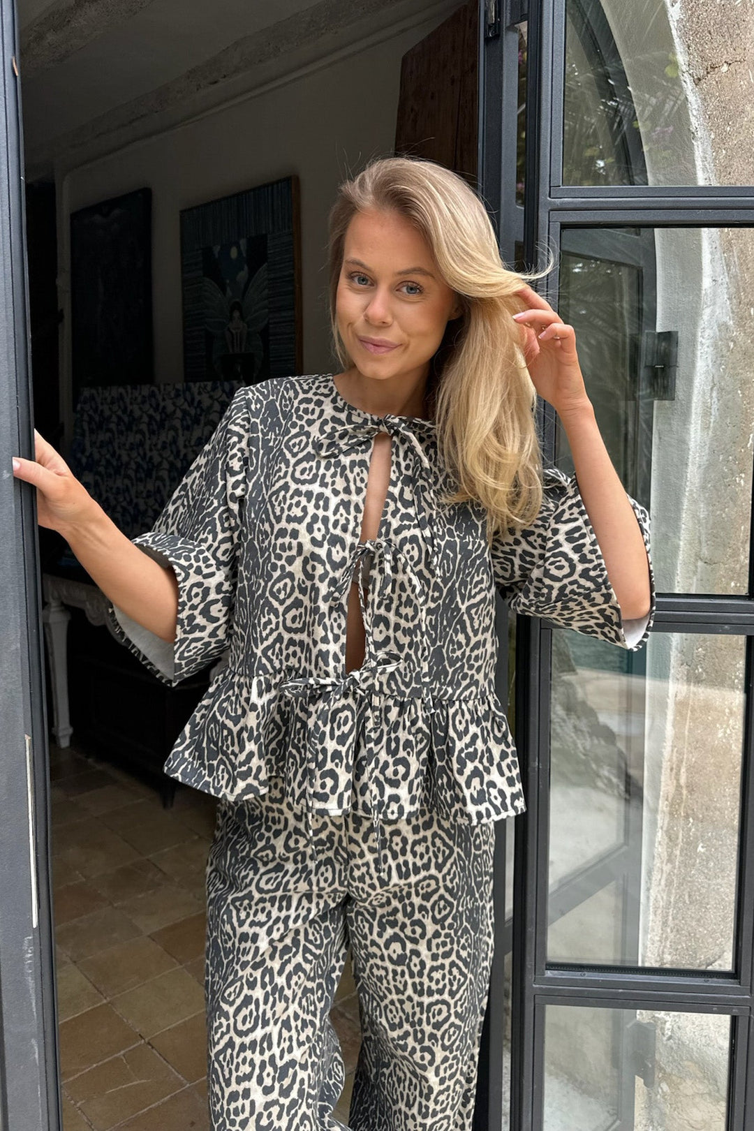 Lilyic Top Leo Print | Topper | Smuk - Dameklær på nett