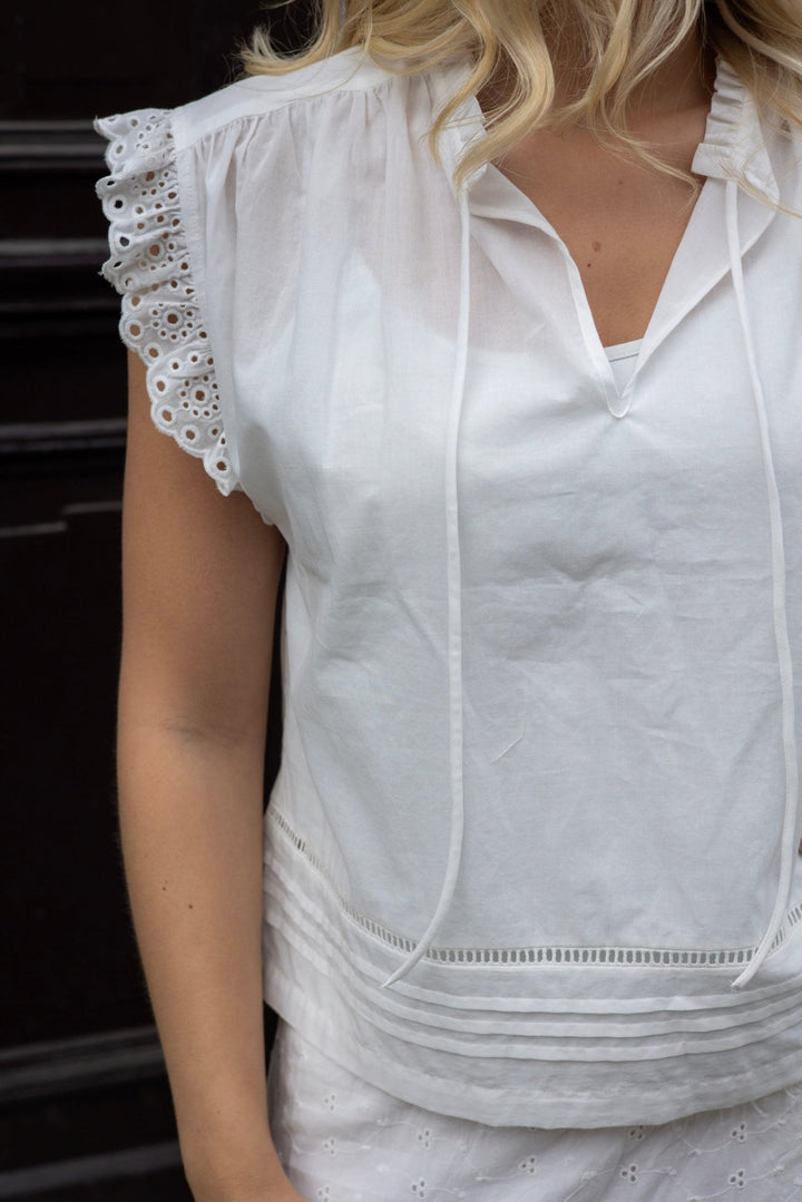 Limona Top White | Topper | Smuk - Dameklær på nett