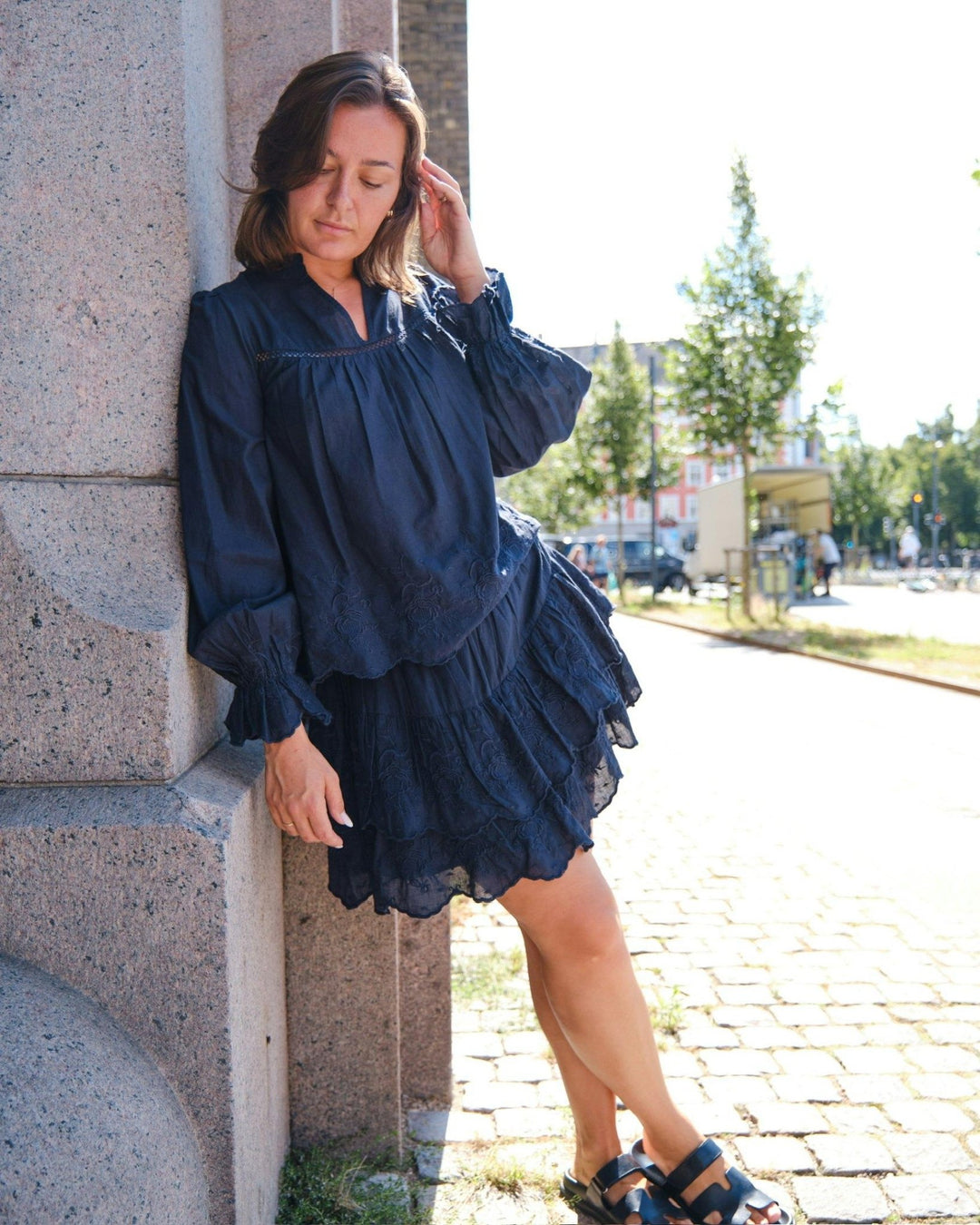Line Emb Skirt Navy | Skjørt | Smuk - Dameklær på nett