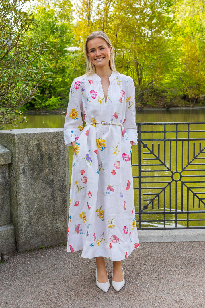 Linen Shift Dress Gardenia | Kjoler | Smuk