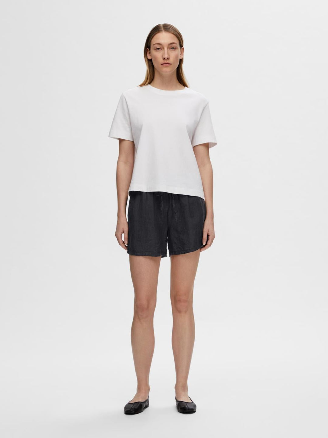 Linnie Mw Linen Shorts Black | Shorts | Smuk - Dameklær på nett