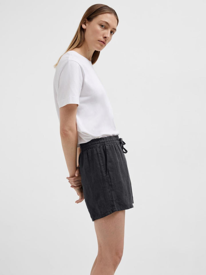 Linnie Mw Linen Shorts Black | Shorts | Smuk - Dameklær på nett