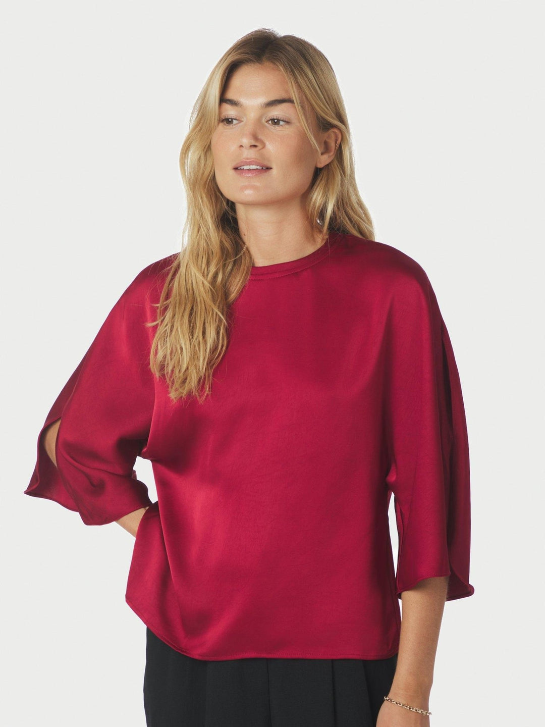 Liora Heavy Sateen Blouse Dark Red | Skjorter og bluser | Smuk