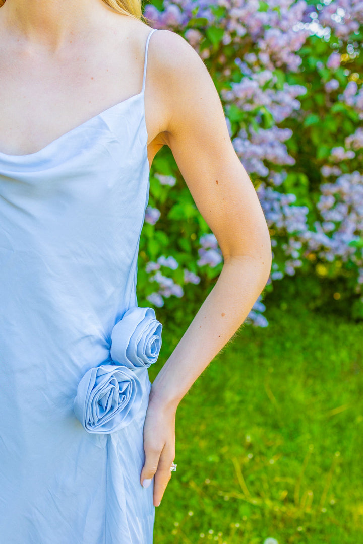 Lojsan Dress Pale Blue | Kjoler | Smuk
