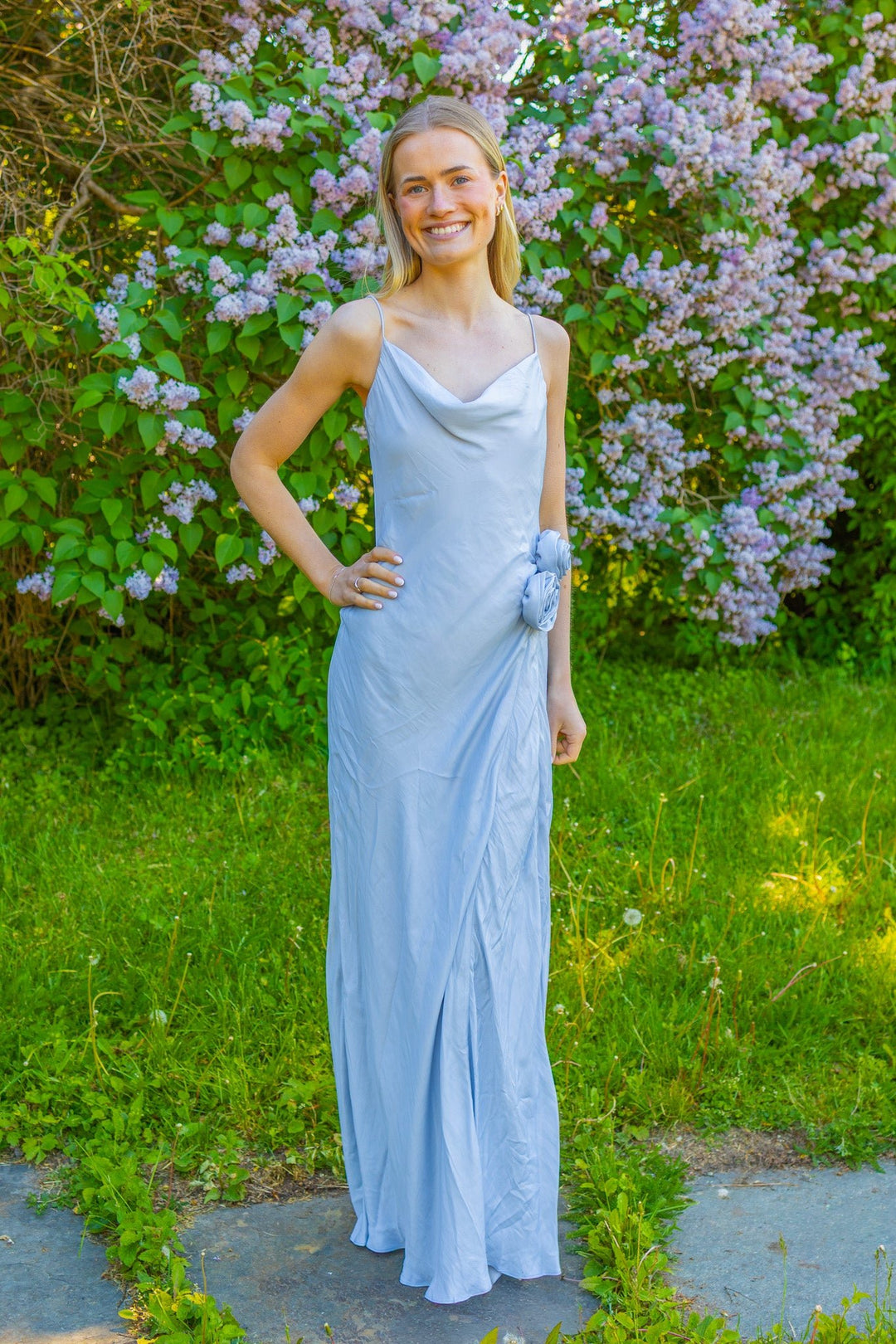 Lojsan Dress Pale Blue | Kjoler | Smuk