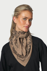 Lolana Paisley Knit Scarf Beige Melange