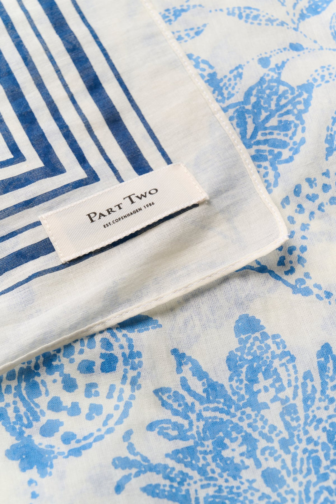 Louipw Scarf Marina Paisley Print | Accessories | Smuk - Dameklær på nett