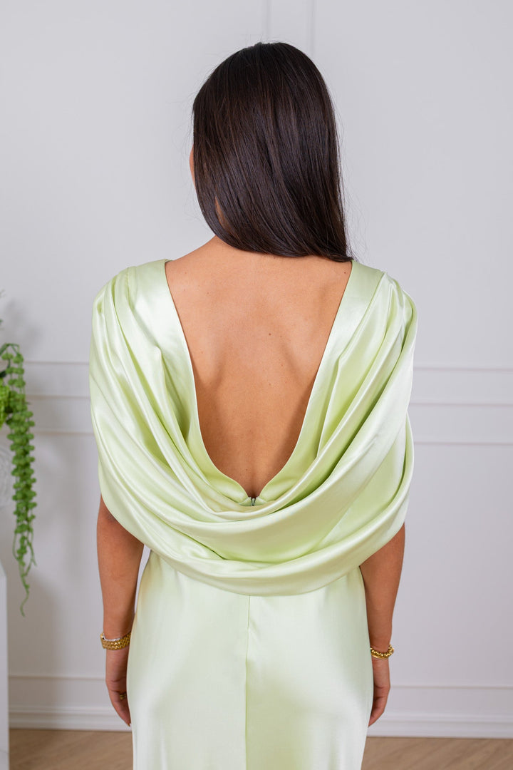 Louise Draped Back Maxi Dress Pistachio | Kjoler | Smuk