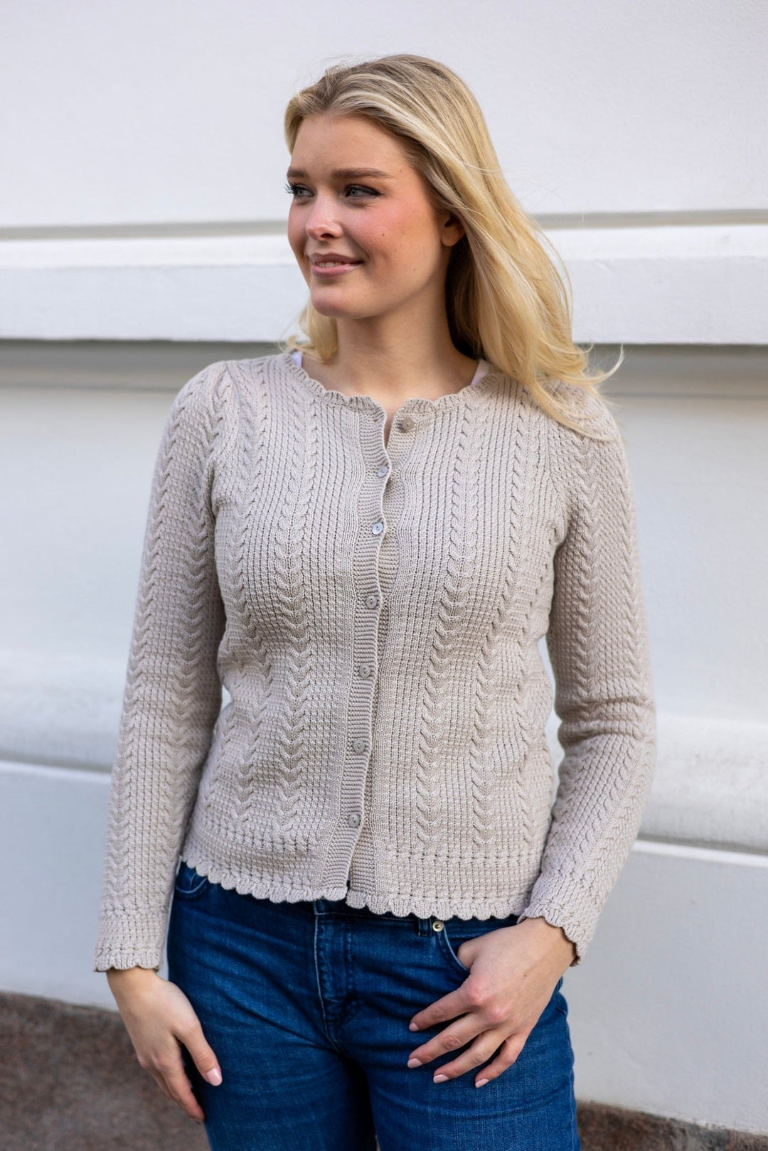 Luciana Cardigan Sand | Genser | Smuk - Dameklær på nett