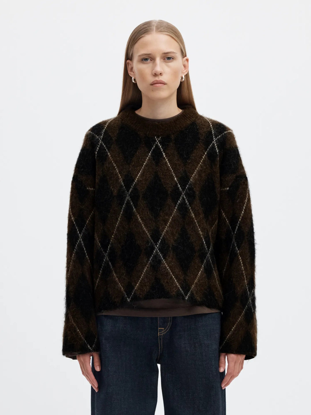 Lulu Brushed Argyle Knit O-Neck Delicioso Black + Birch | Genser | Smuk