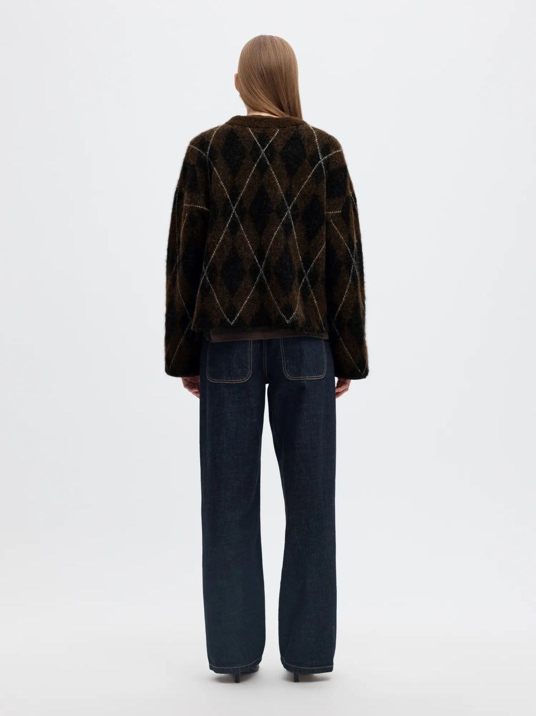Lulu Brushed Argyle Knit O-Neck Delicioso Black + Birch | Genser | Smuk