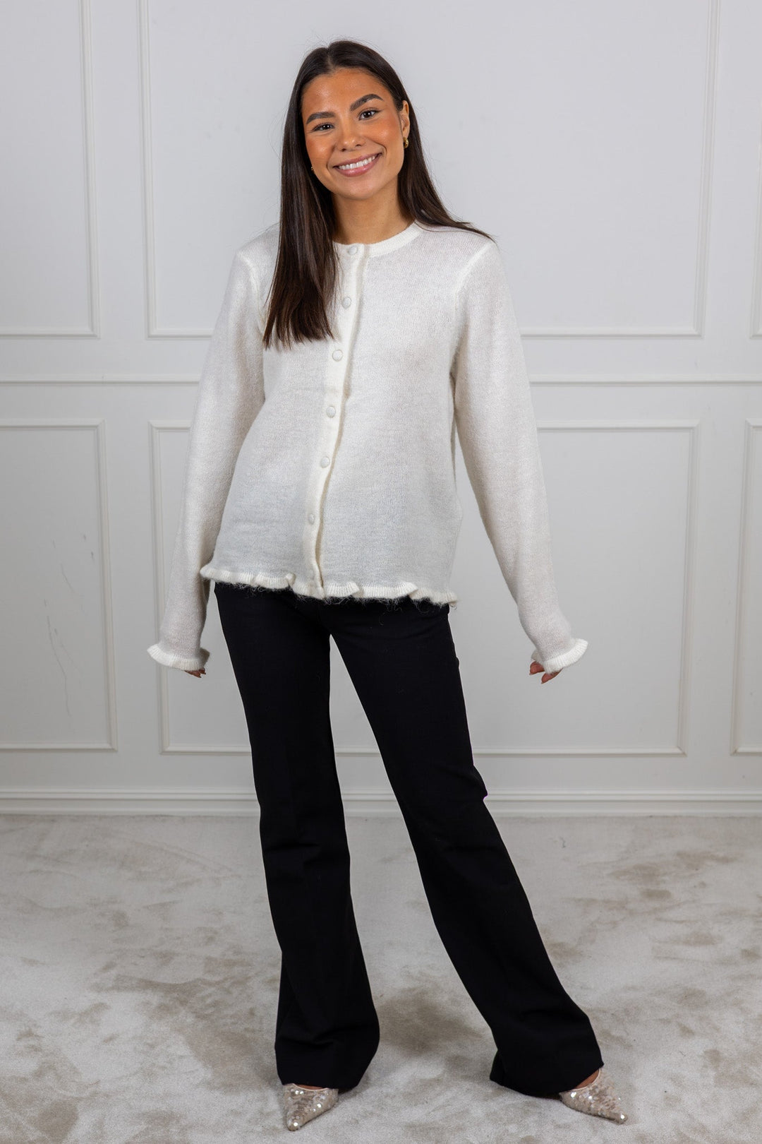 Lulu Frill Ls Knit Cardigan Snow White Melange | Genser | Smuk - Dameklær på nett