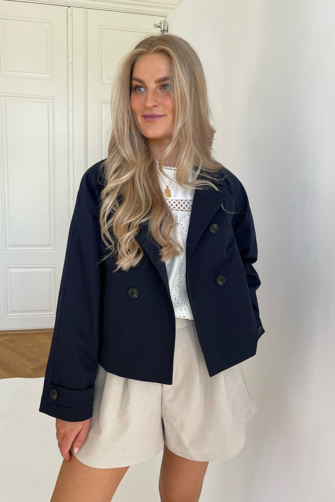 Luna Trenchcoat Navy | Yttertøy | Smuk - Dameklær på nett