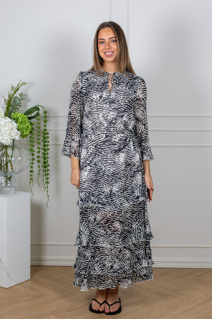 Lyon Dress Black Wavy Structure | Kjoler | Smuk
