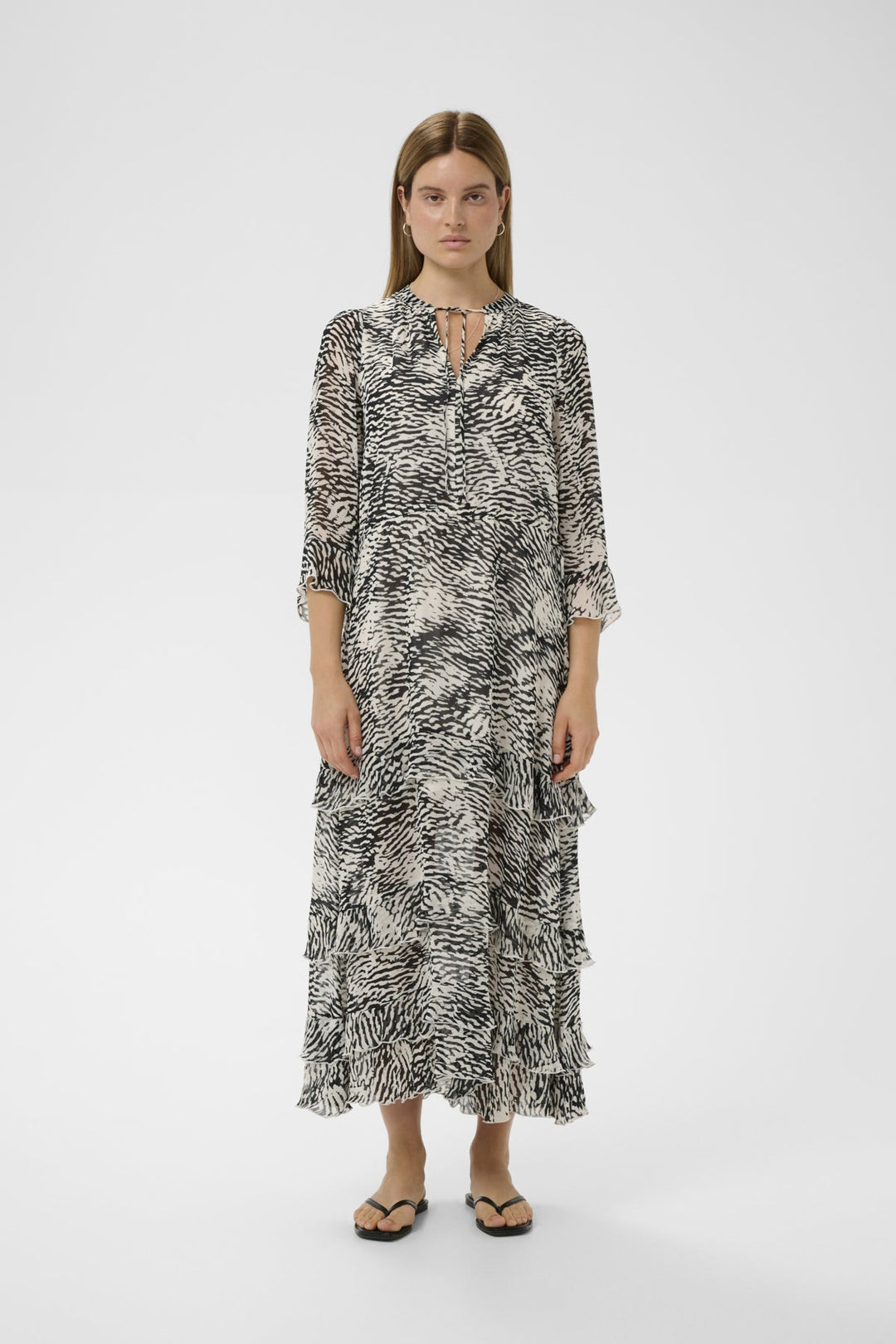 Lyon Dress Black Wavy Structure | Kjoler | Smuk