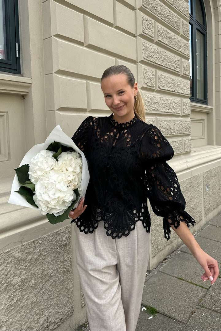 Majaic Shirt Black | Skjorter og bluser | Smuk - Dameklær på nett