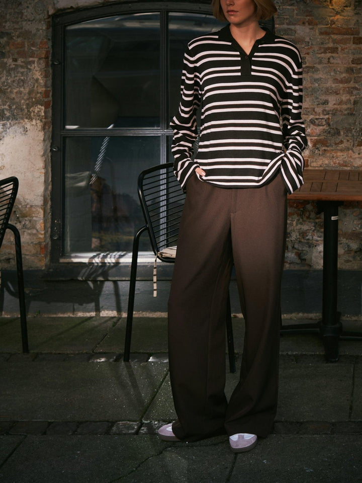 Mala Polo Knit Blouse Dark Brown | Genser | Smuk