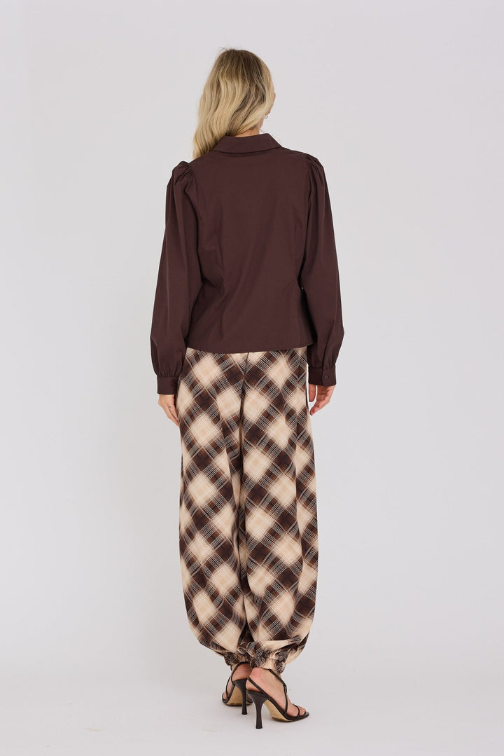 Malika Shirt Dark Brown | Skjorter og bluser | Smuk