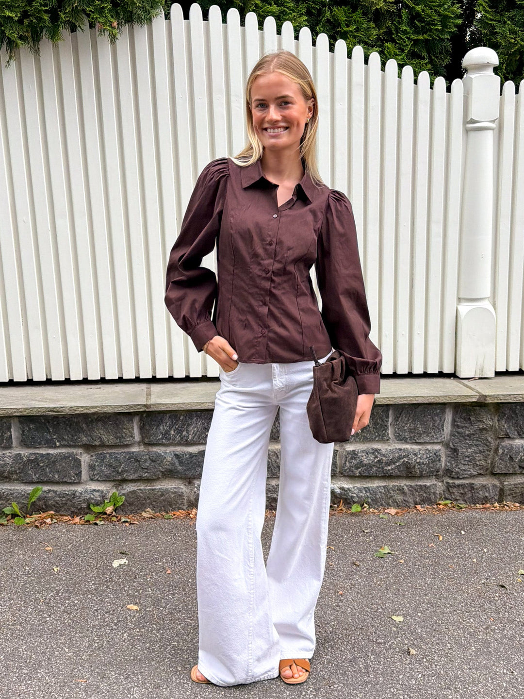 Malika Shirt Dark Brown | Skjorter og bluser | Smuk