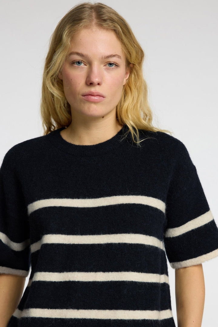 Maline - Liliana 2/4 Knit O - Neck Dark Sapphire Birch | Genser | Smuk - Dameklær på nett