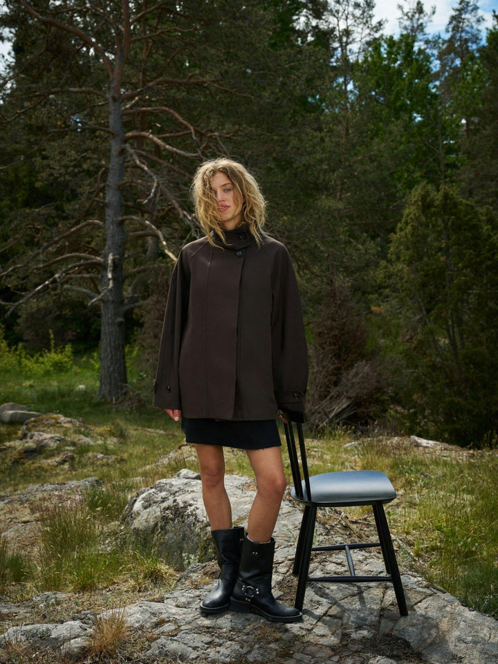 Mariel Jacket Dark Brown | Yttertøy | Smuk