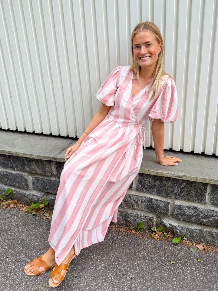 Maruma Ss Long Wrap Dress Ballerina Blush | Kjoler | Smuk