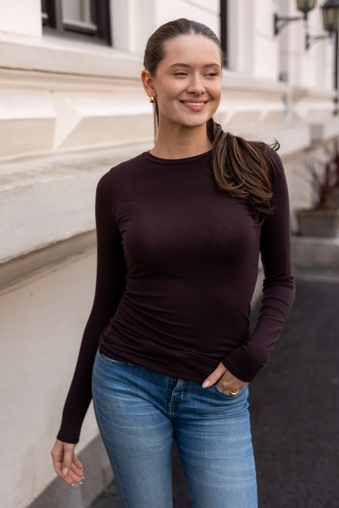 Matima O - Neck Tee Chocolate Plum | Topper | Smuk - Dameklær på nett