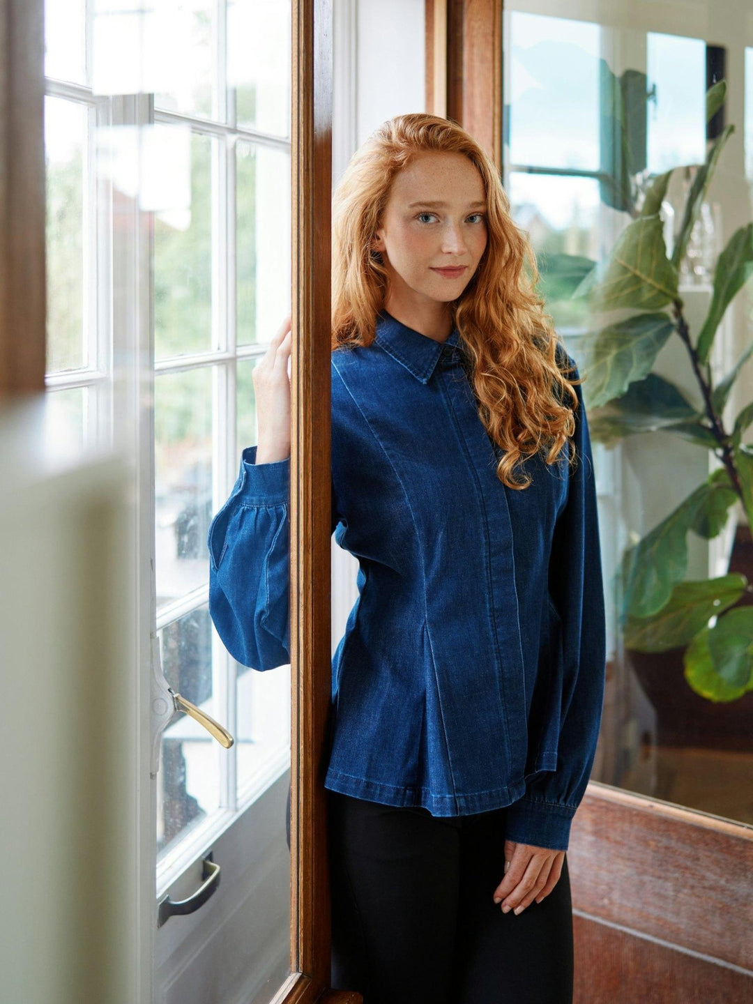 Melody Denim Shirt Dark Blue | Skjorter og bluser | Smuk