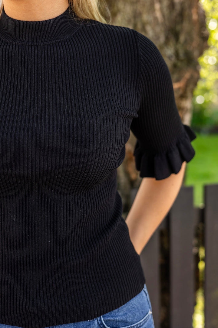 Mikke Ss Knit Top Black | Topper | Smuk - Dameklær på nett
