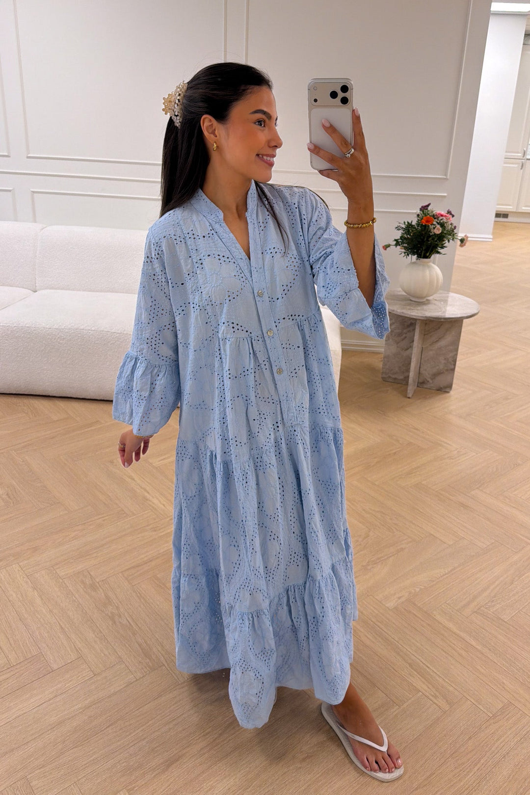 Mila Embroidery Dress Light blue | Kjoler | Smuk