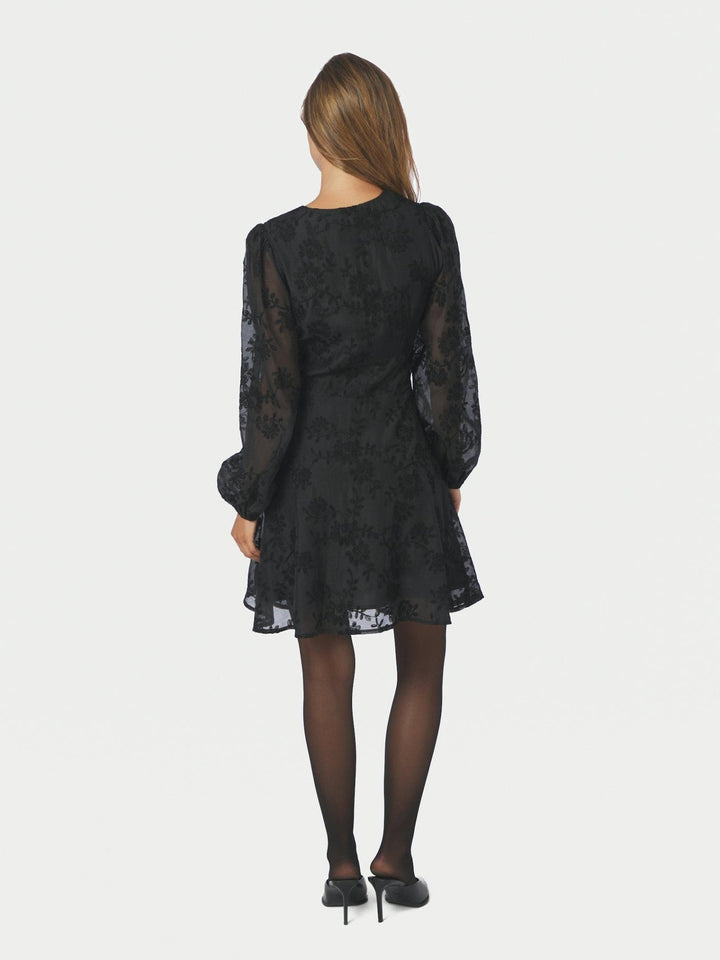 Milly Embroidery Dress Black | Kjoler | Smuk