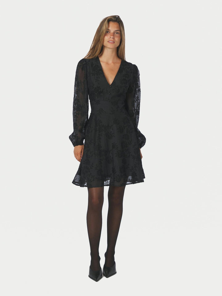 Milly Embroidery Dress Black | Kjoler | Smuk