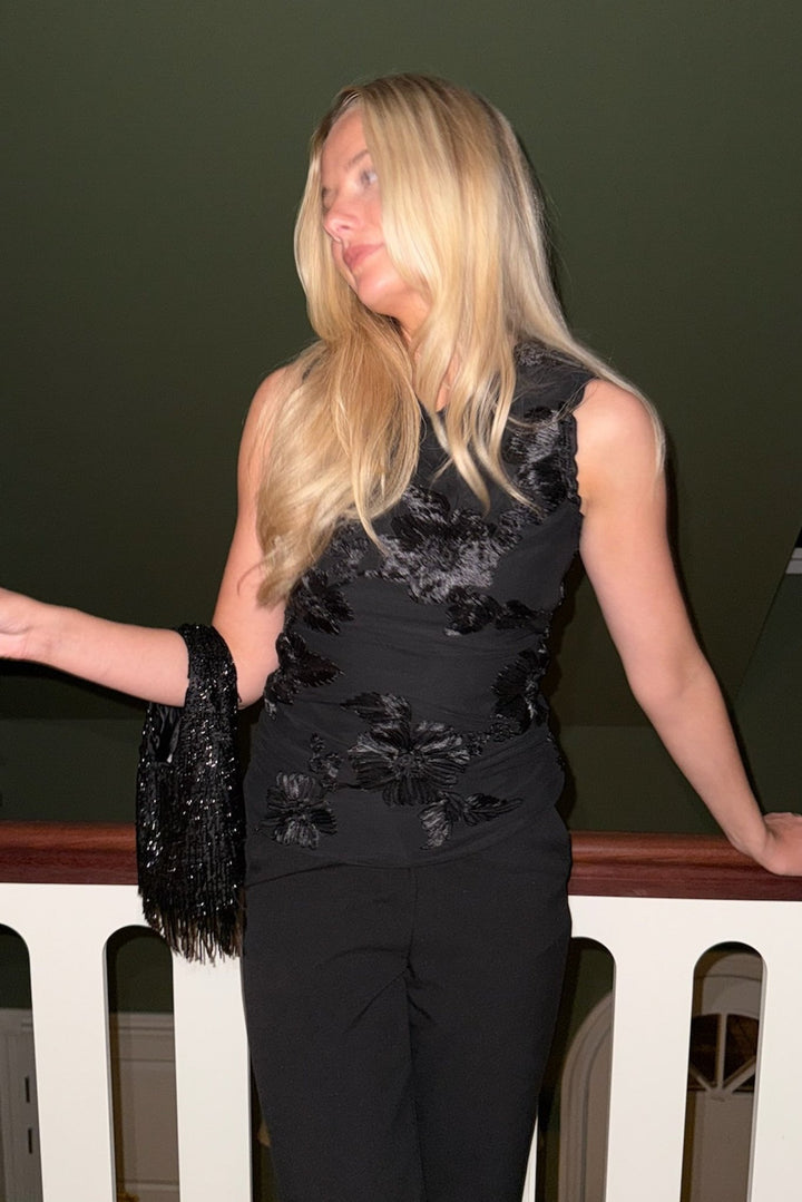 Mira Mesh Top Black Flower | Topper | Smuk - Dameklær på nett