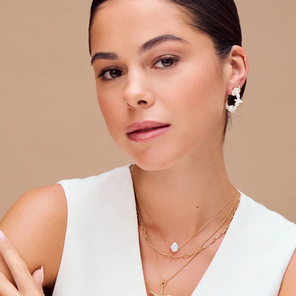 Mixed Pearl & Chip Hoop Pale Gold | Accessories | Smuk - Dameklær på nett