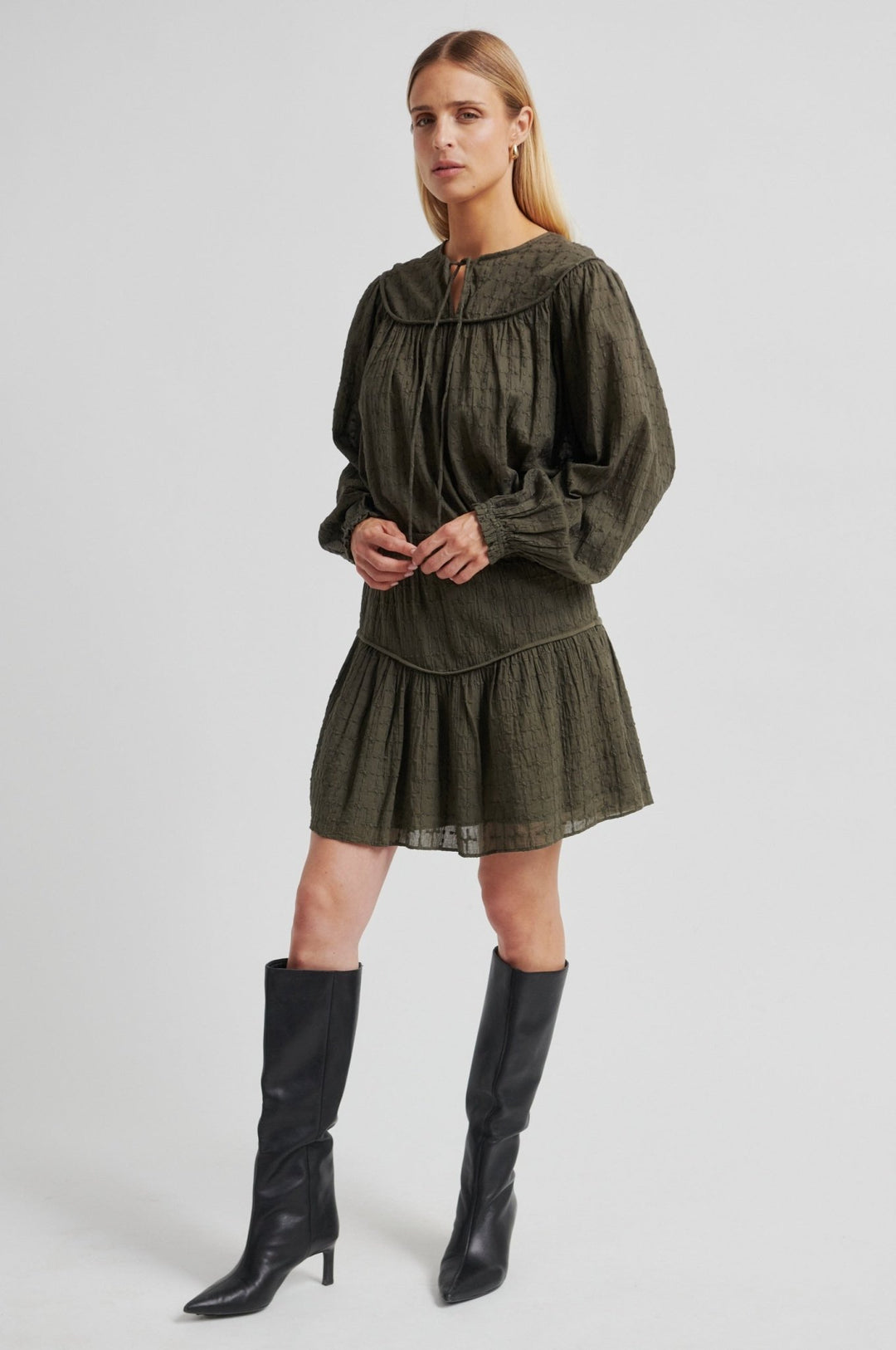 Mynthe Blouse Tarmac | Skjorter og bluser | Smuk