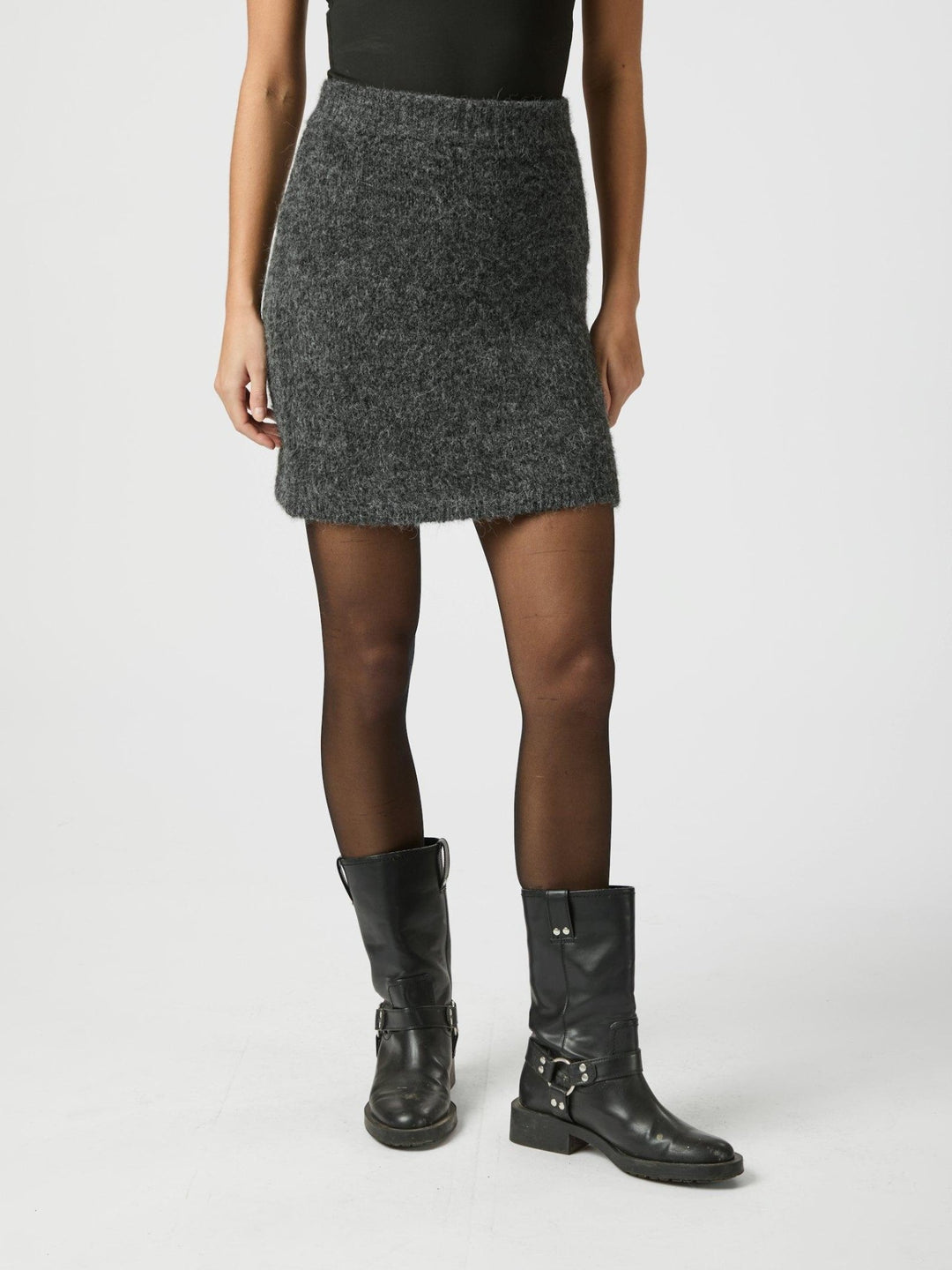 Naria Fluffy Knit Skirt Antracit | Genser | Smuk - Dameklær på nett