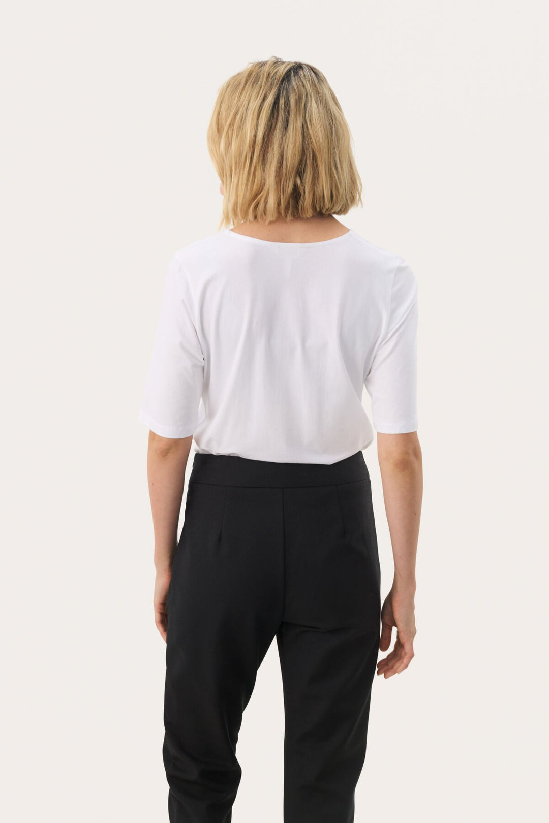 Nemi T-Shirt Bright White | Topper | Smuk - Dameklær på nett