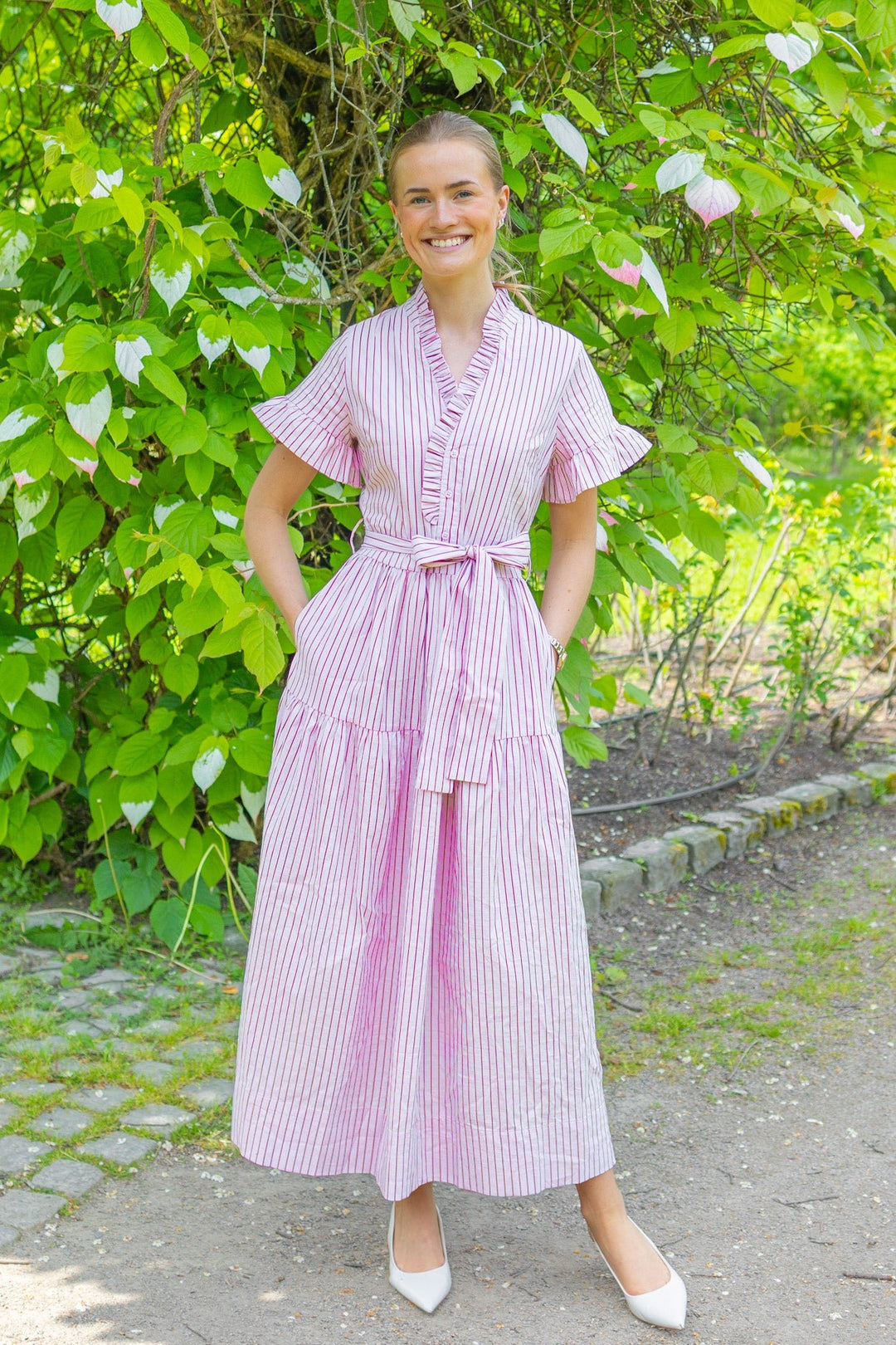 Nessie Structure Stripe Dress Light Pink | Kjoler | Smuk