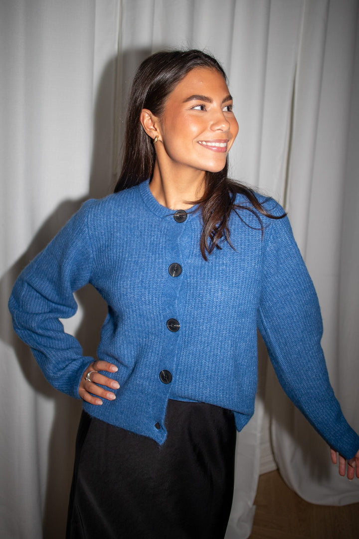 Niasiw Cardigan Dutch Blue | Genser | Smuk