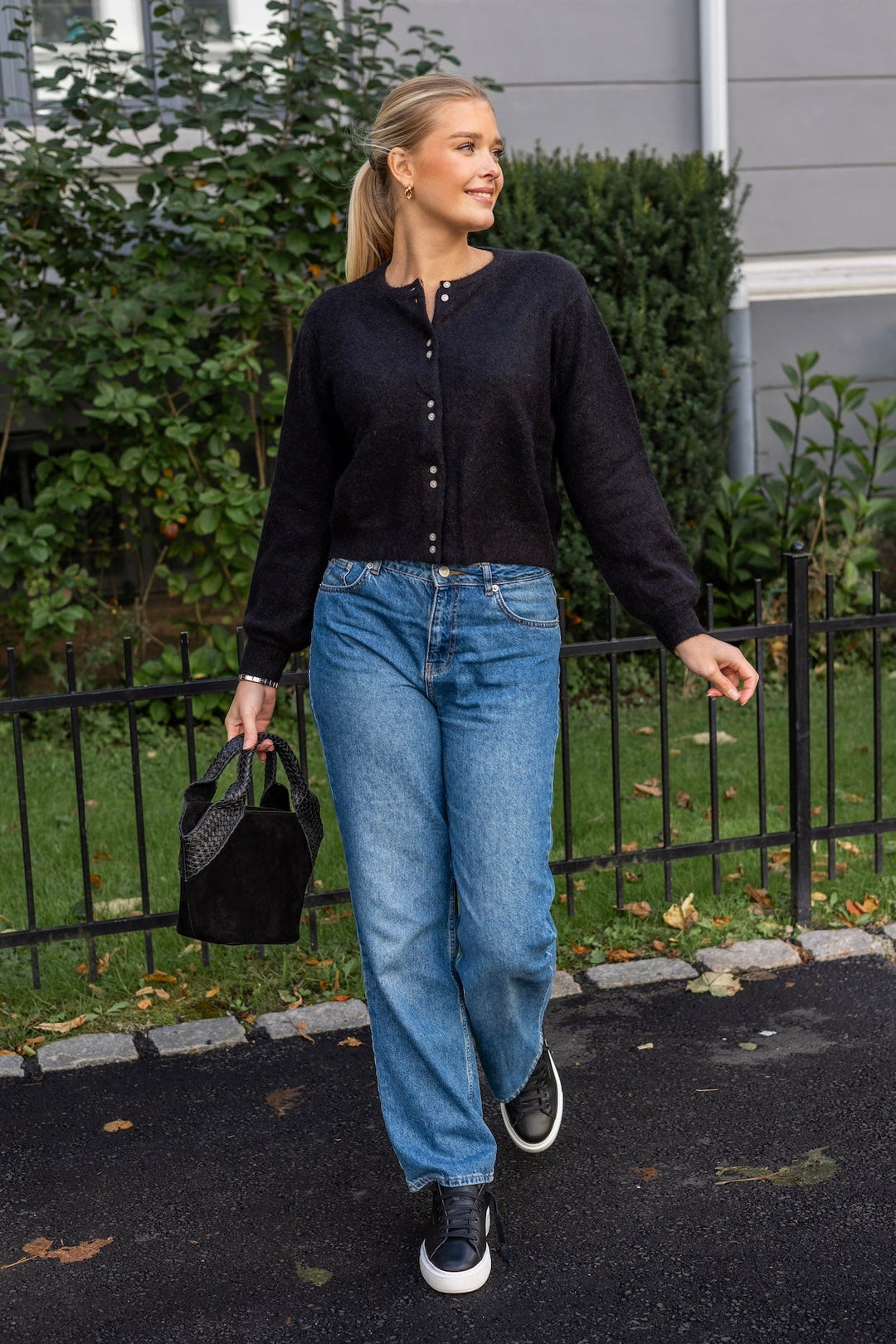 Ninell Cardigan Black | Genser | Smuk - Dameklær på nett