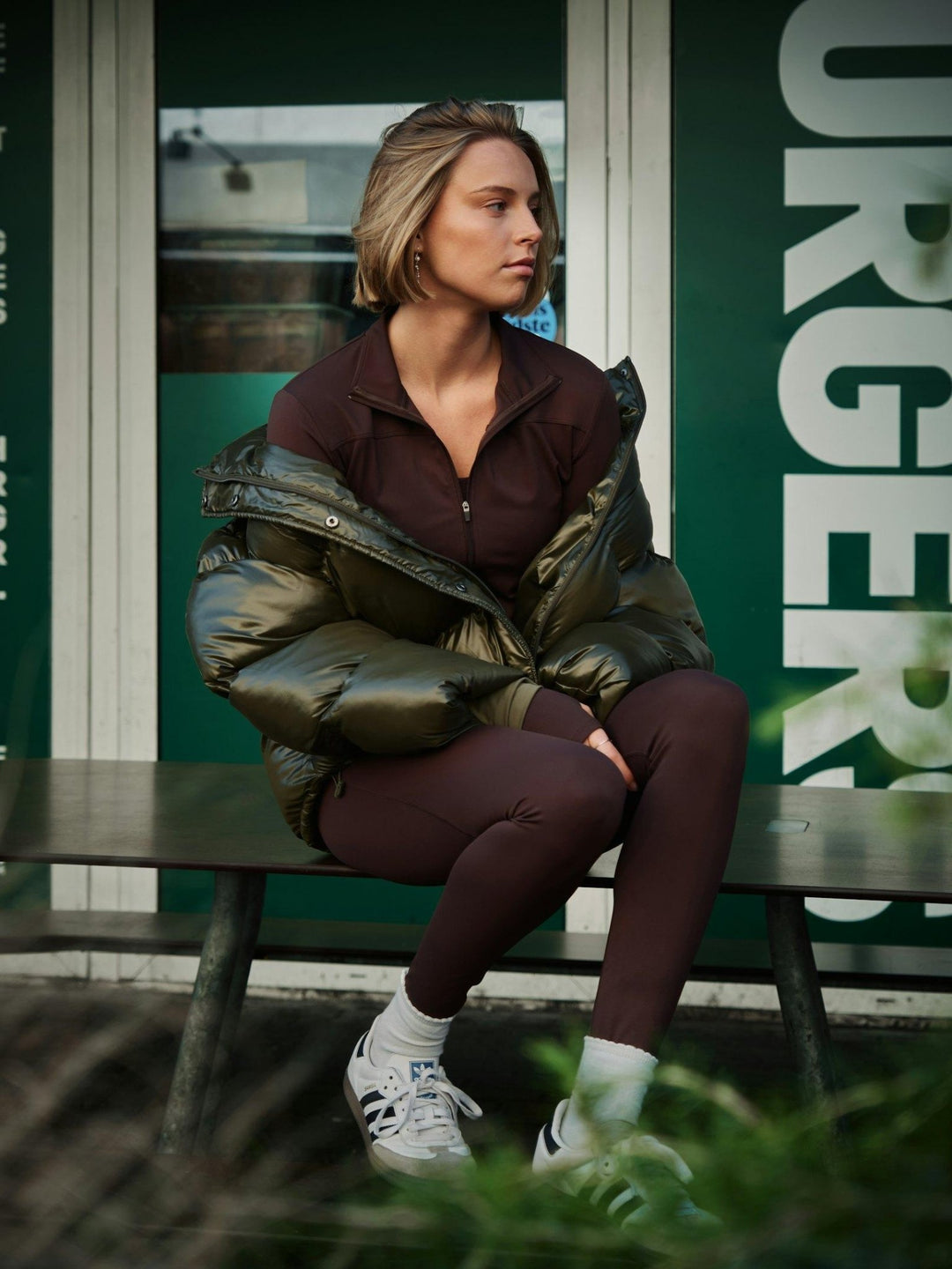 Nolana Zip Blouse Chocolate Brown | Skjorter og bluser | Smuk