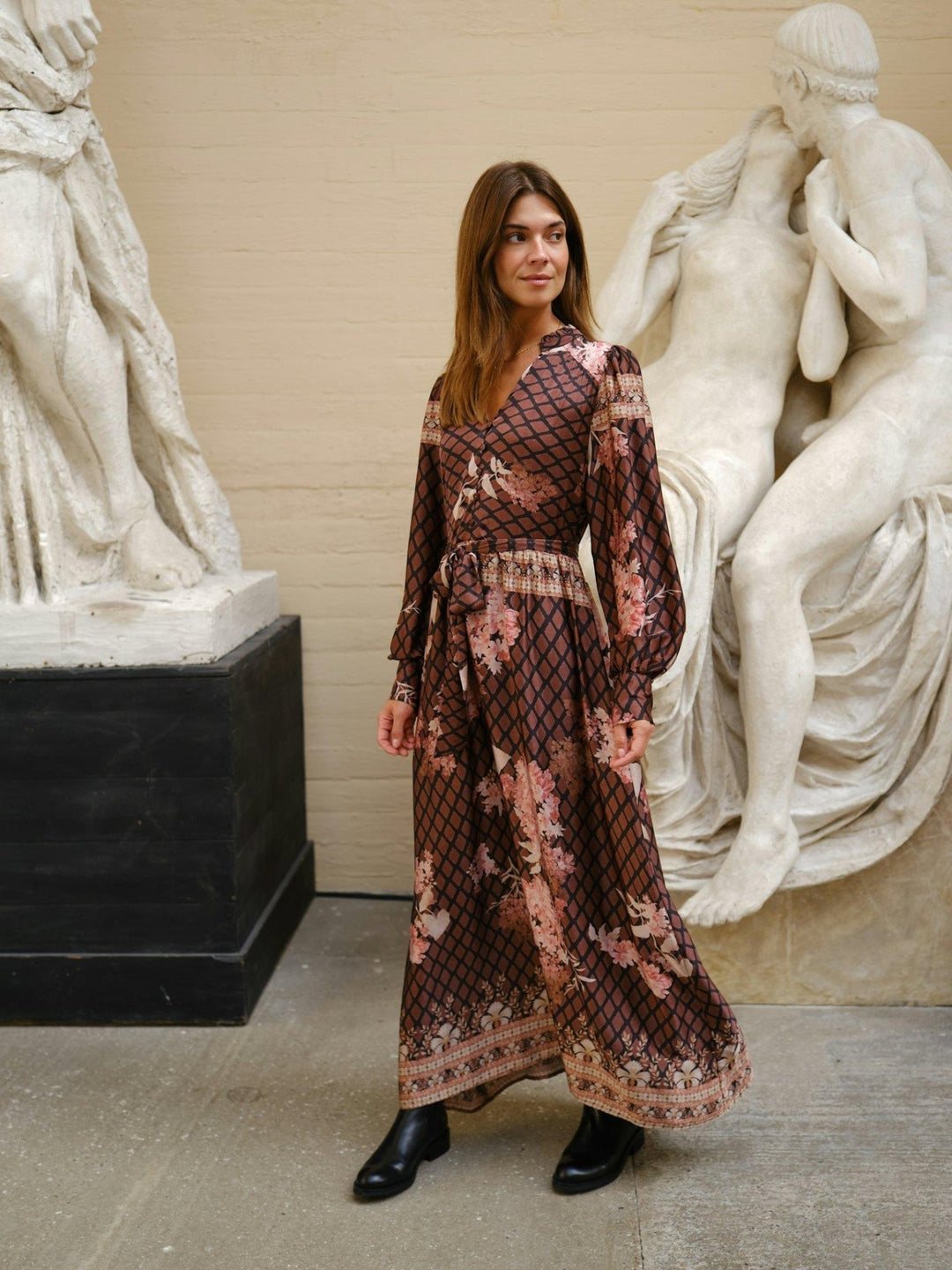 Nova Botanical Border Dress Black | Kjoler | Smuk