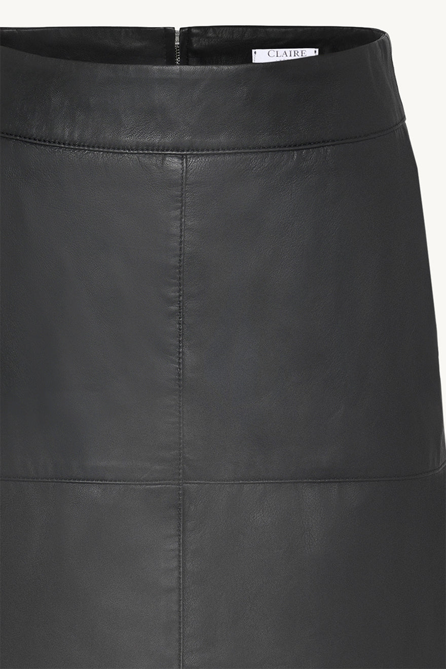 Nuuni Skirts Black | Skjørt | Smuk