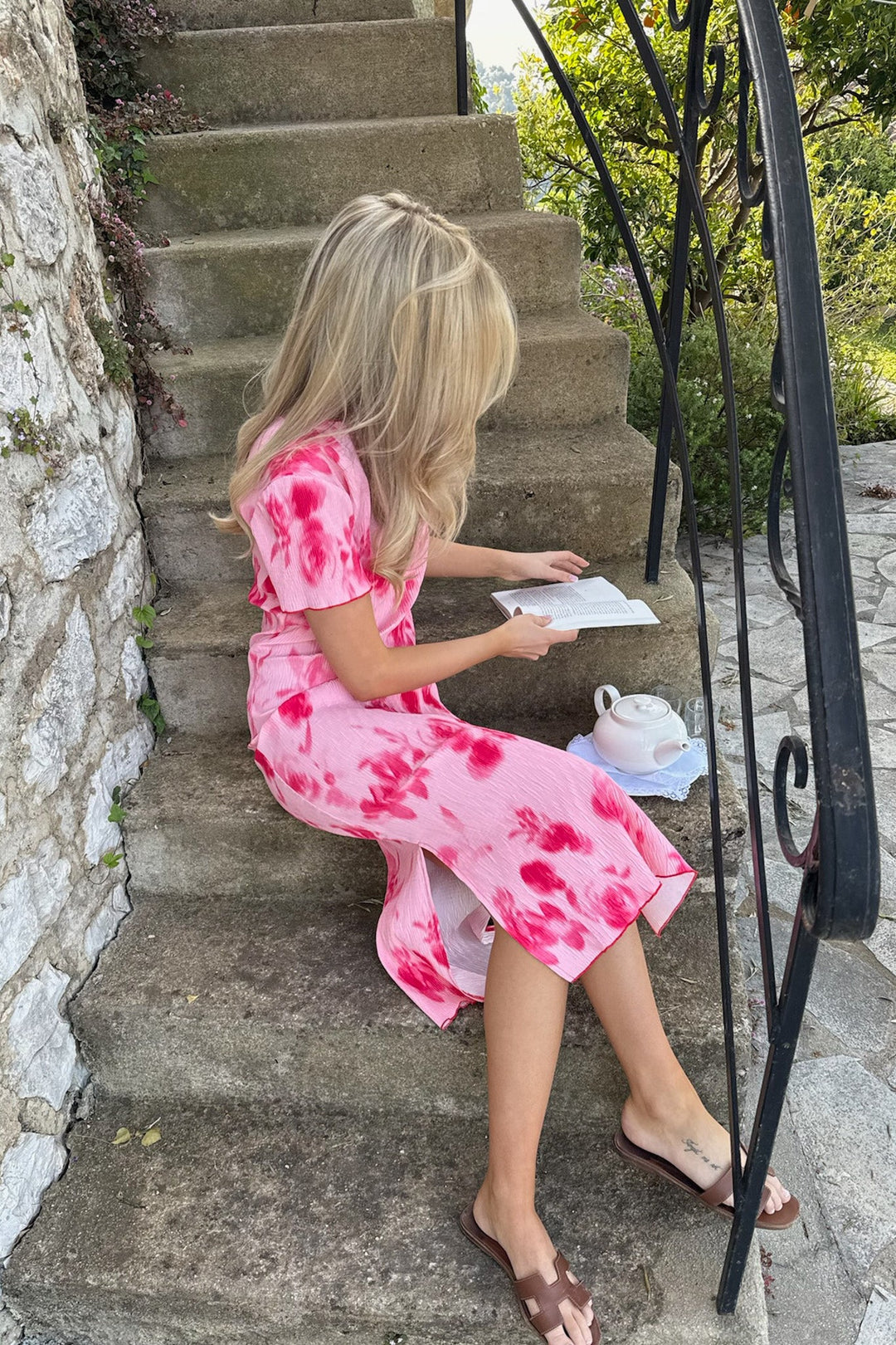 Oda Ss Dress Abstract Pink Flower Print | Kjoler | Smuk - Dameklær på nett