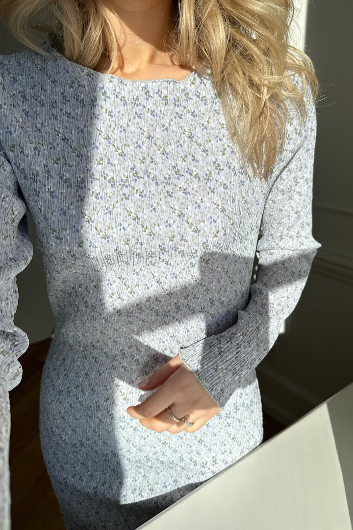 Odaic Dress Blue Tiny Blossom | Kjoler | Smuk - Dameklær på nett