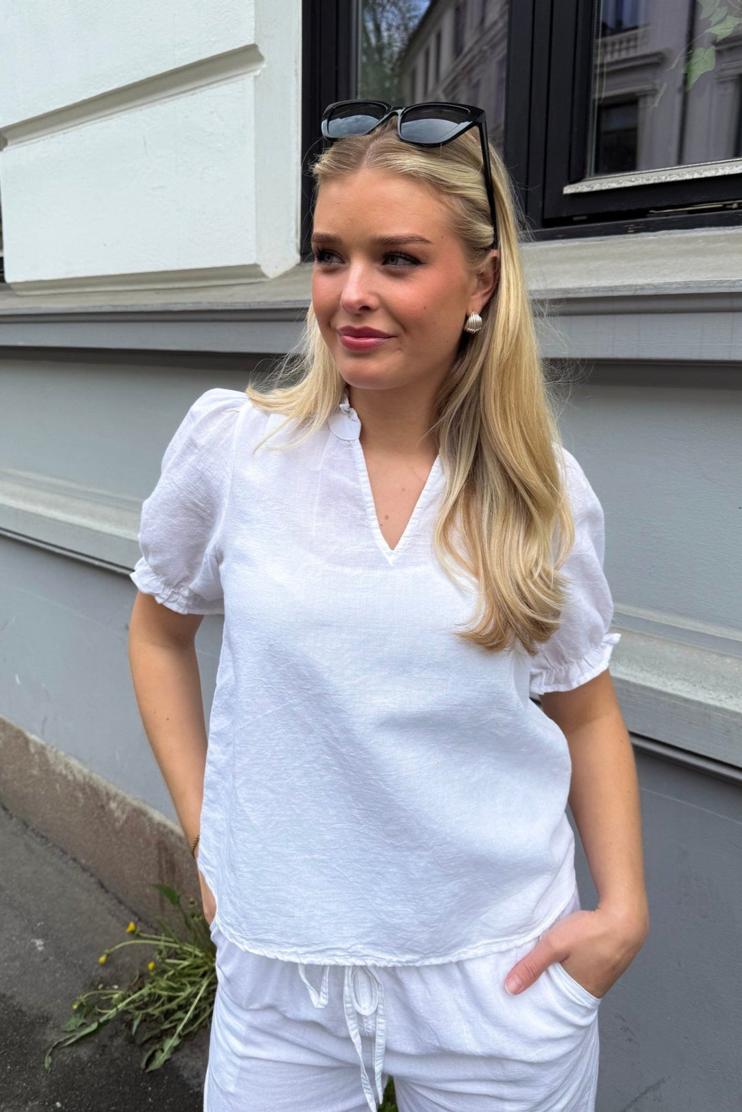 Odesa Linen Blouse White | Skjorter og bluser | Smuk - Dameklær på nett
