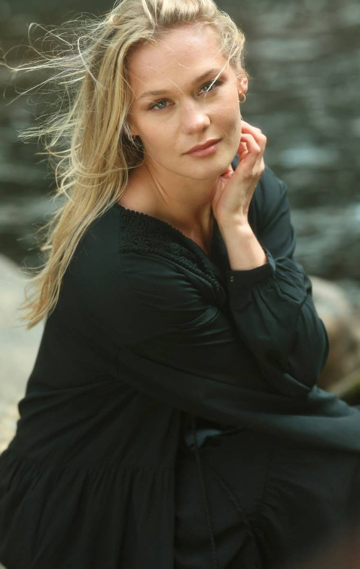 Olivoa Dress Black | Kjoler | Smuk - Dameklær på nett